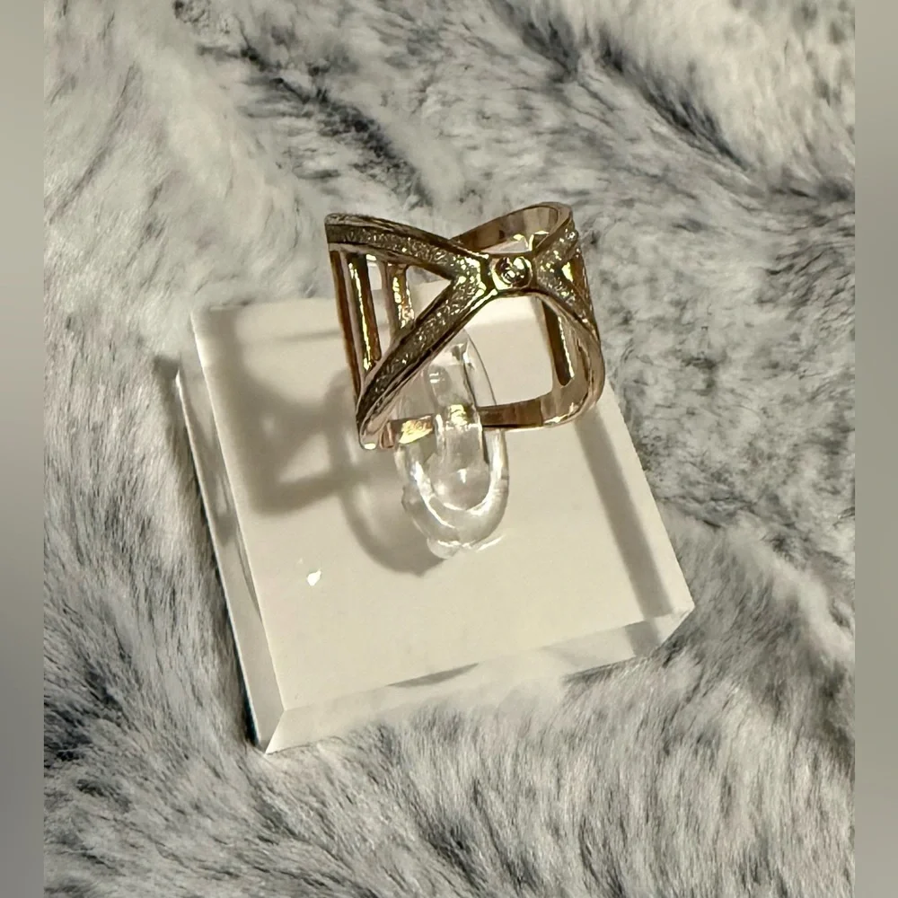 Elegant Rose Gold CZ Cocktail Statement Ring | Geometric Criss Cross | Size 6
